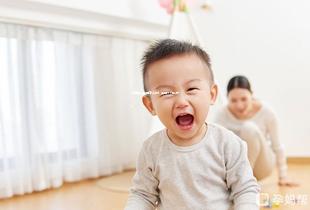 试管婴儿费用怎么收！费用大约几万！