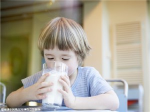 产后关节疼痛怎样治疗 产后恶露排多久才干净