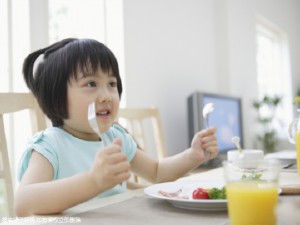 姐妹能推荐些婴儿尿不湿品牌吗?哪个牌子既好用又实惠呢?