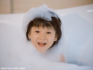 女人怀孕初期口渴需要吃的水果，女人怀孕初期会口渴吗？