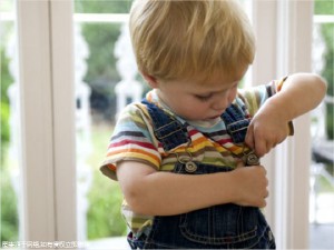 吃孕妇奶粉宝宝会大吗 晚上睡前喝孕妇奶粉好吗